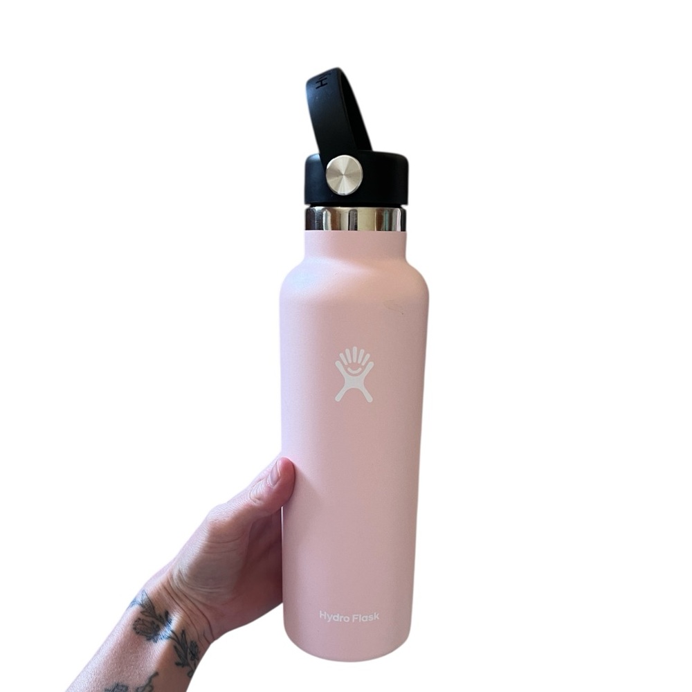 Hydro Flask Blush Bottle with Black Lid